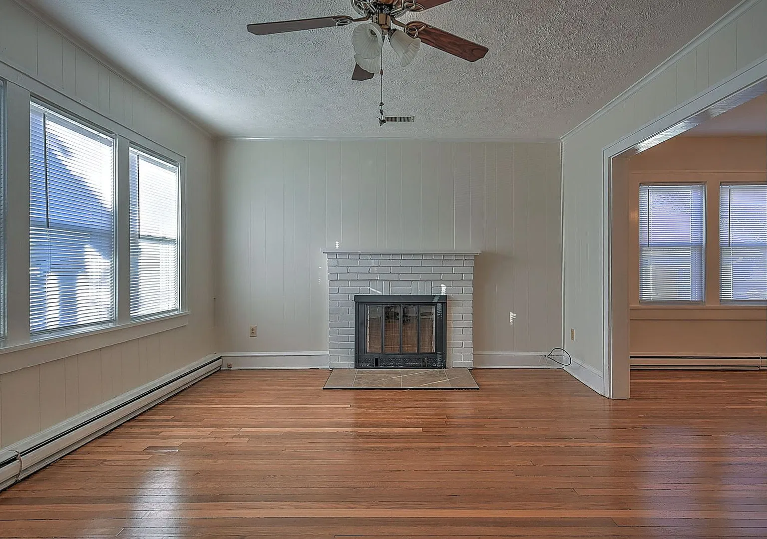Single family Home — Photo 4