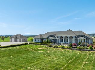 15714 La Conner Whitney Road, La Conner, WA 98257
