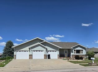 604 Silverleaf Dr, Spearfish, SD 57783