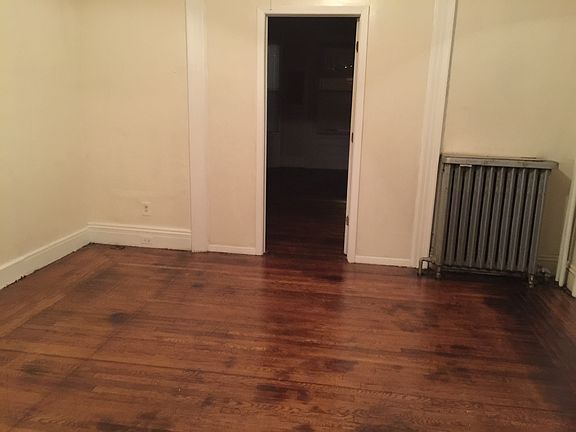 4th image of 706 14th Ave
