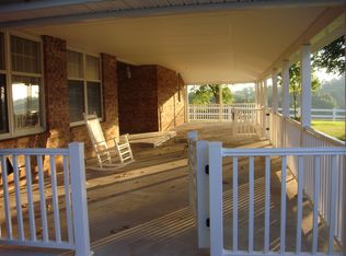 1890 Barton Chapel Rd, Fraziers Bottom, WV 25082