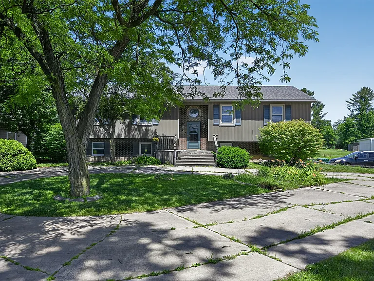 6611 Textile Rd — Photo 1