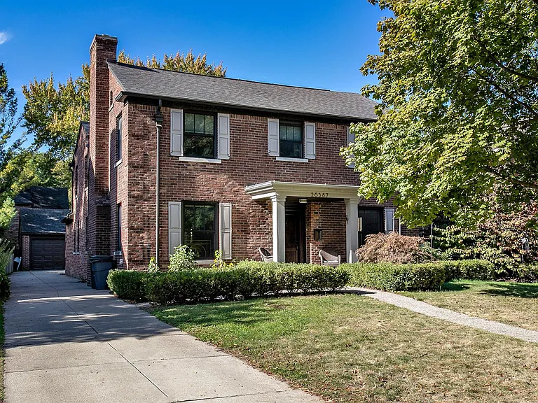 26387 Dundee Rd — Photo 85