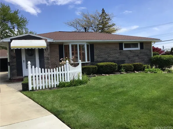 79 Winkler Dr, Tonawanda, NY 14150