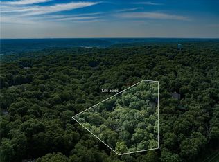 26 Runnymede Ln, Bella Vista, AR 72715