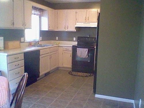 3rd image of 125 Southland Dr