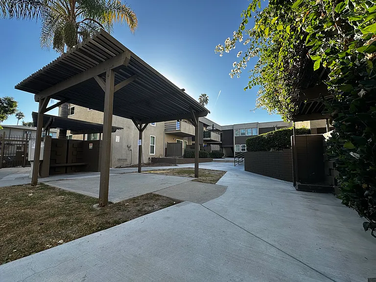 3907 Gibraltar Ave #901 — Photo 8