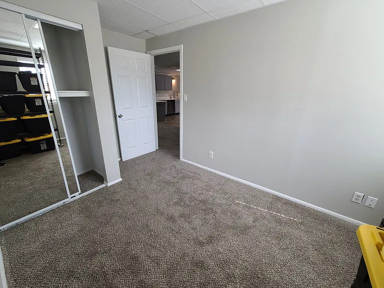 940 W Red Oaks Dr #2 — Photo 29