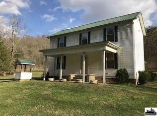 5390 Lynn Creek Rd, Lavalette, WV 25535