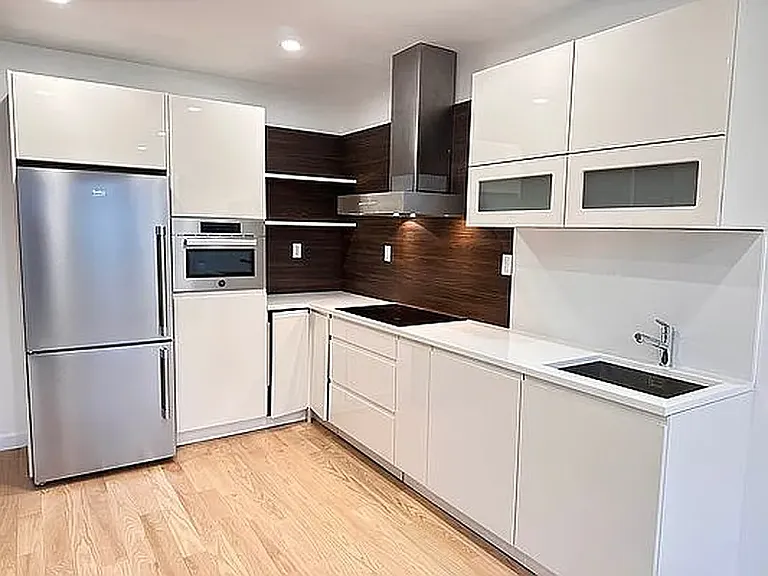 611 Greene Ave #2 — Photo 15