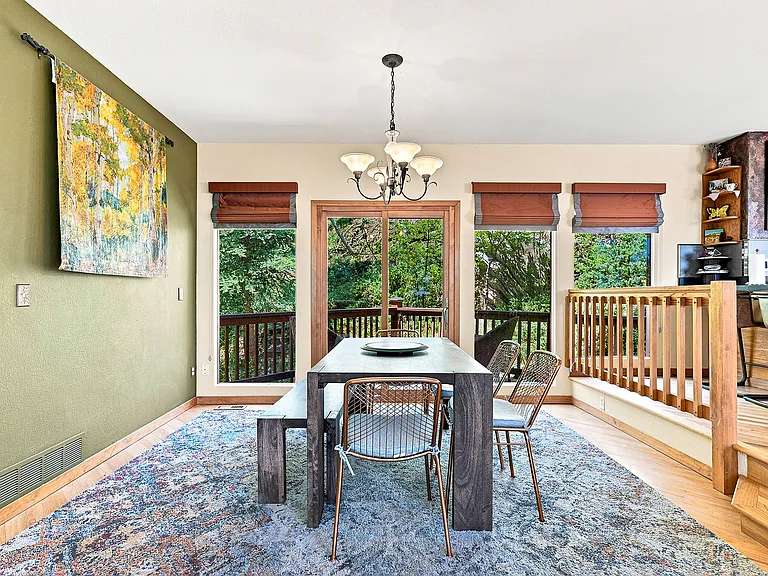 551 Aspen Dr — Photo 9