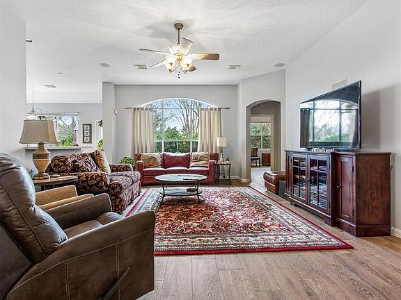 3rd image of 5807 Brigstone Park Dr