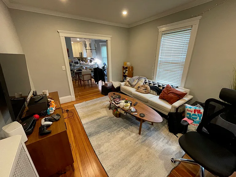 92 Surrey St #92 — Photo 8