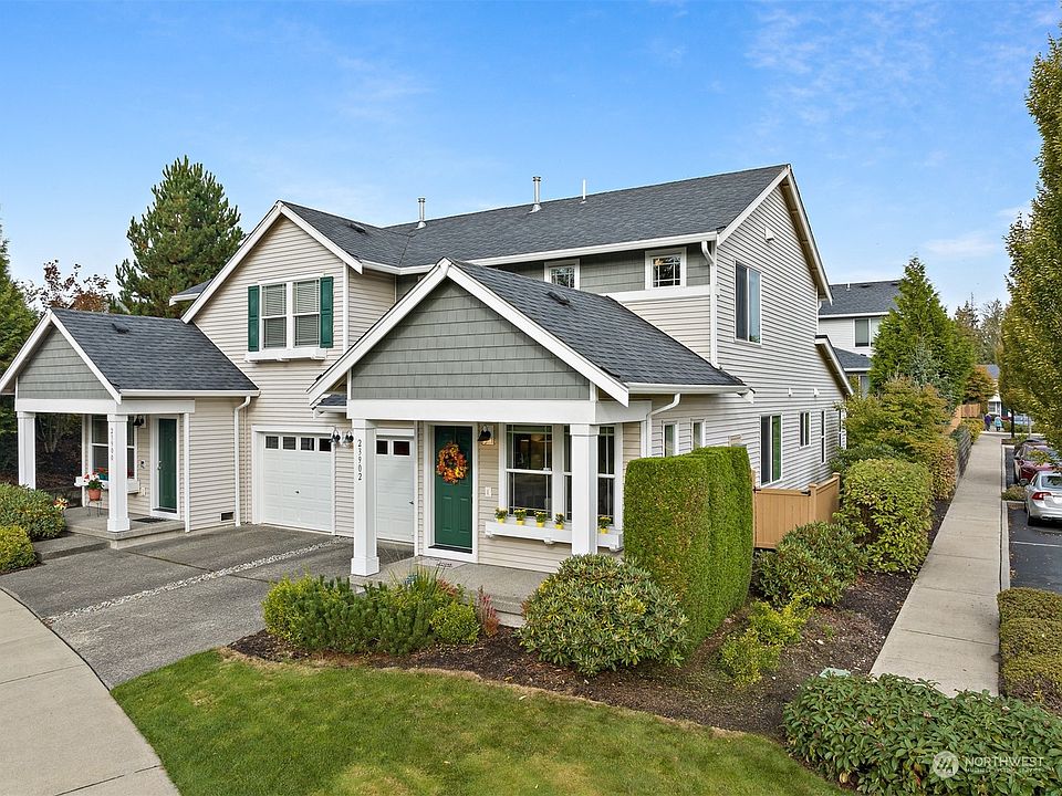 1st image of 23902 NE 112 Lane #136