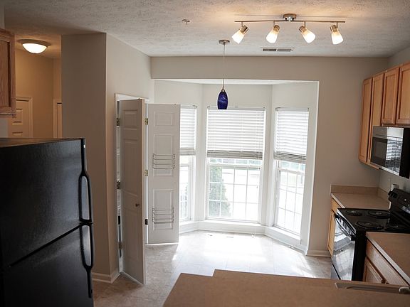 2nd image of 116 Heather Stone Way #39