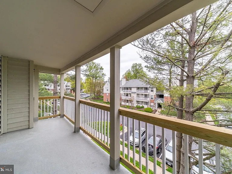 3920 Penderview Dr — Photo 16