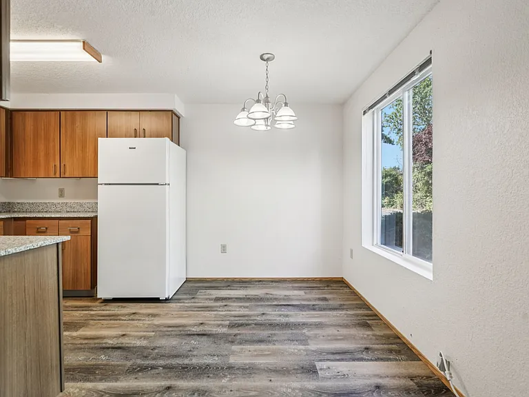 Madras Apartments — Photo 18