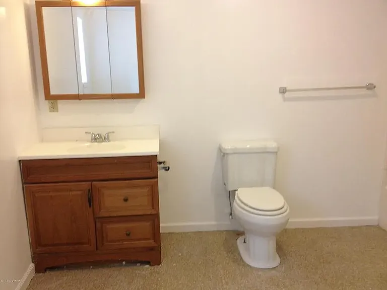 113 Ash Ln #1 — Photo 6