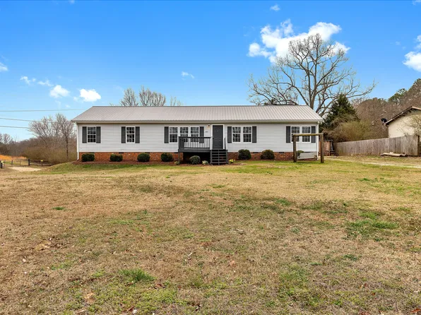 2278 Highway 100, Centerville, TN 37033