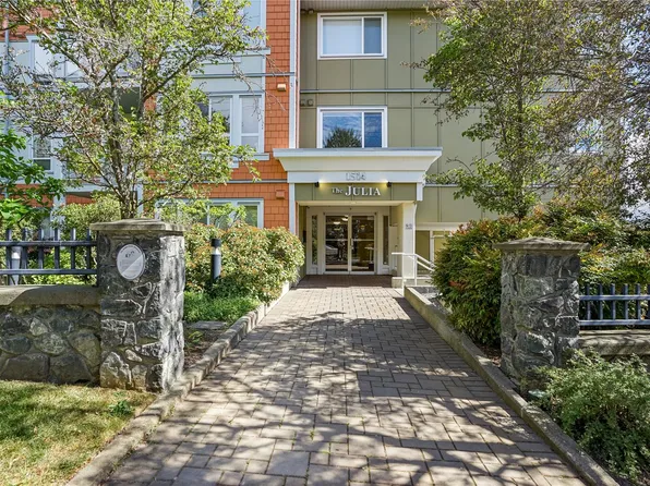 1514 Church Ave #204, Saanich, BC V8P 0A3