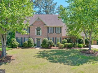 630 Silverberry Ln, Sugar Hill, GA 30518