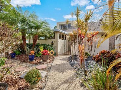 2453 Crispin Ct #F-4, Sarasota, FL, 34235