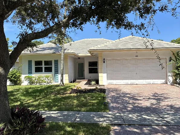300 NW 17TH Avenue, Pompano Beach, FL 33069