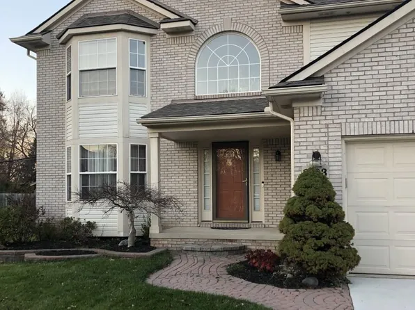 3103 Daley Dr, Troy, MI 48083