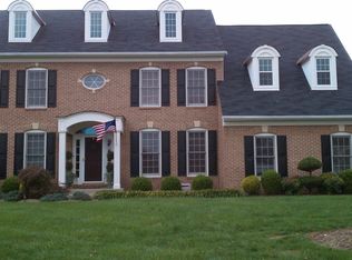 7300 Olive Tree Ct, Gaithersburg, MD 20879