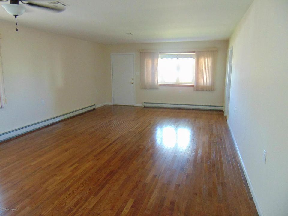 1st image of 17 Santa Fe Ct
