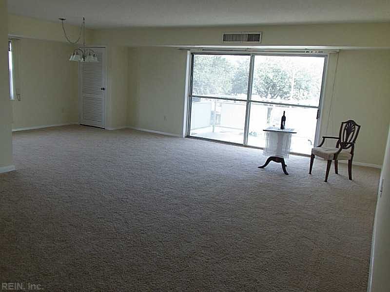 1st image of 1 Crawford Pkwy APT 204