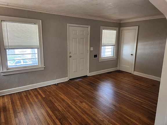 2nd image of 5139 Euclid Ave