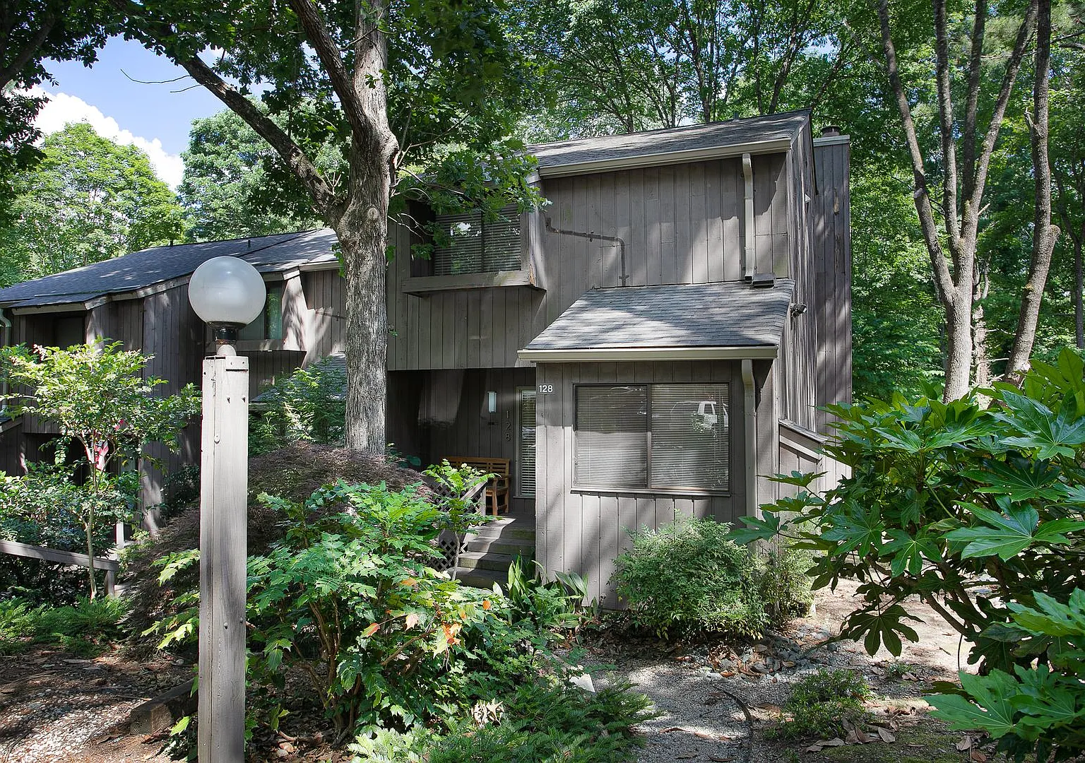 Price Improvement! 3 Level End Unit Townhome In Awesome Location! — Photo 1