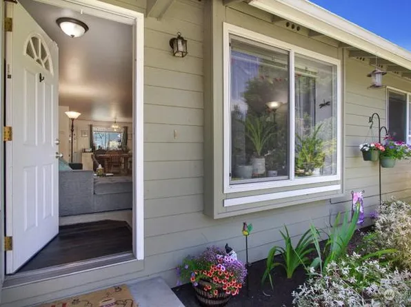 5127 61st St NE, Marysville, WA 98270