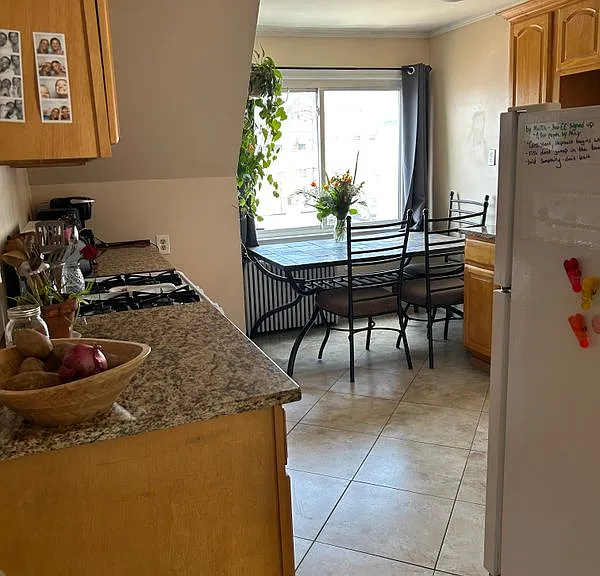 2857 Fairfield Ave #3 — Photo 9