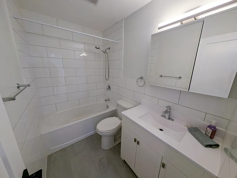 216 Essex Ave — Photo 27