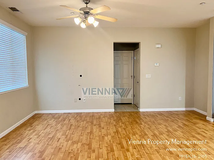 3301 Leiper Loop — Photo 15