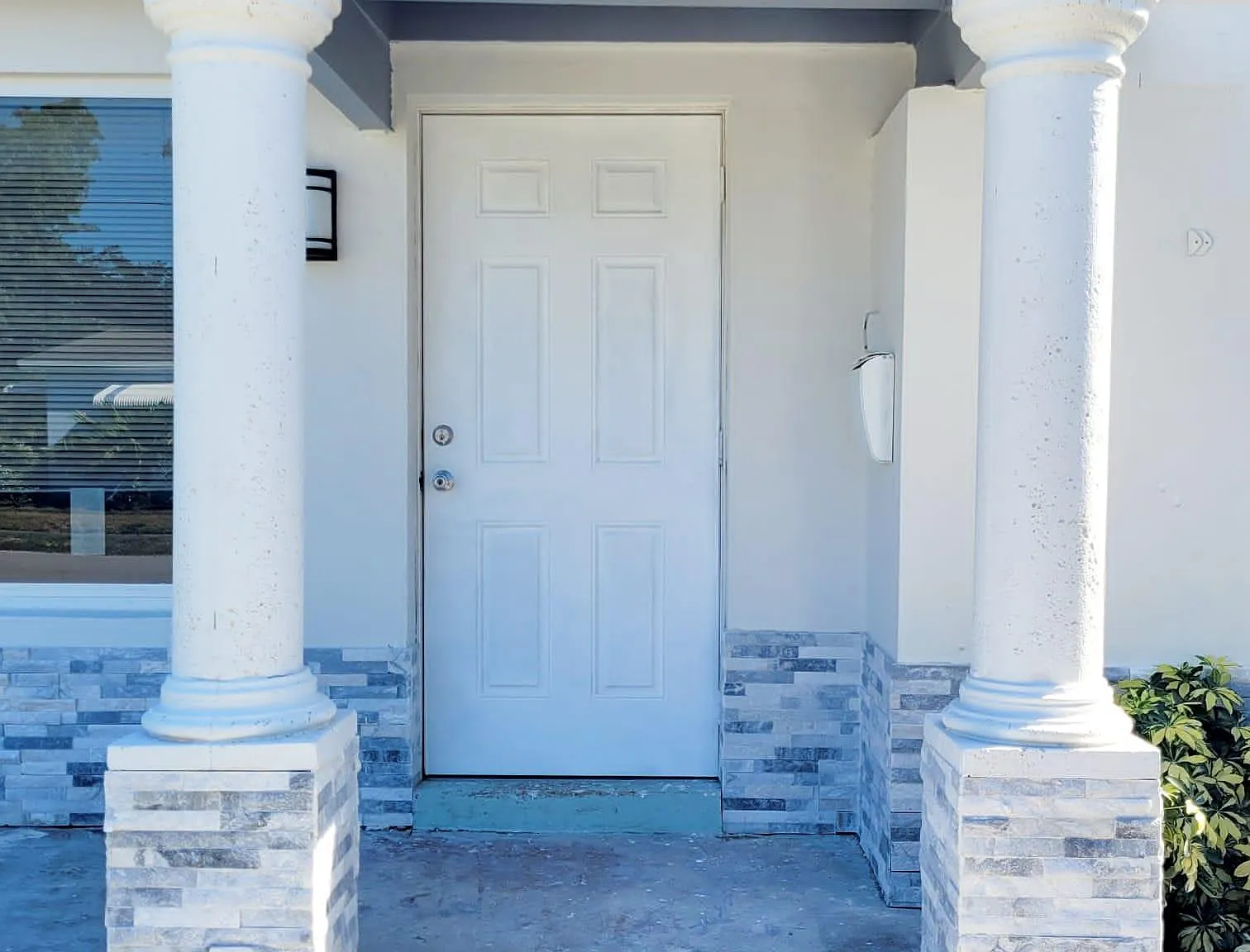 6 bed, 3556 sqft, $8,995 — Photo 1