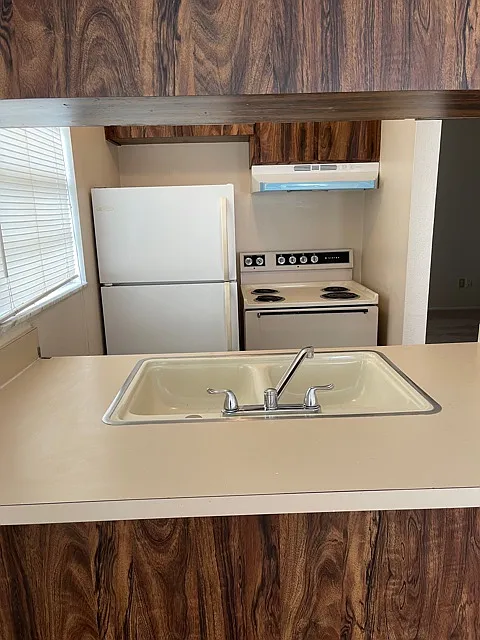 1 bed, 700 sqft, $1,095 — Photo 3