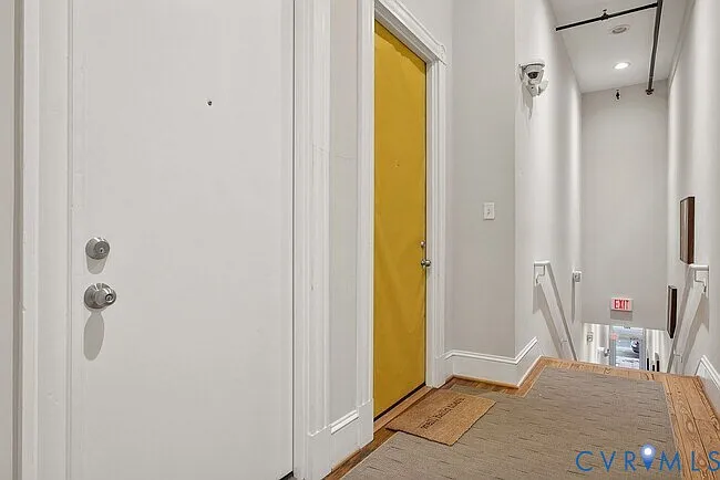105 E Broad St #2B — Photo 3