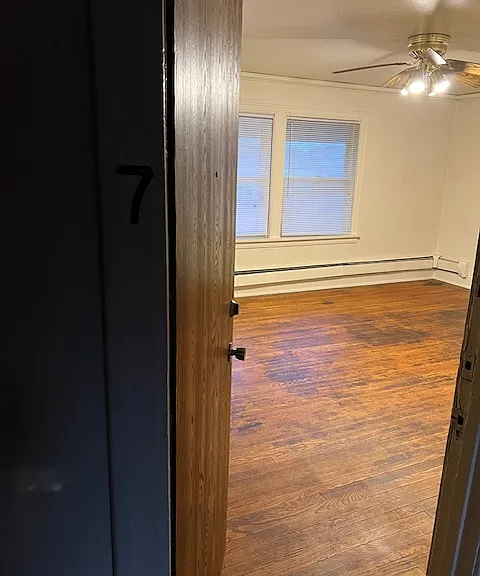203 Campus Ave #7 — Photo 2