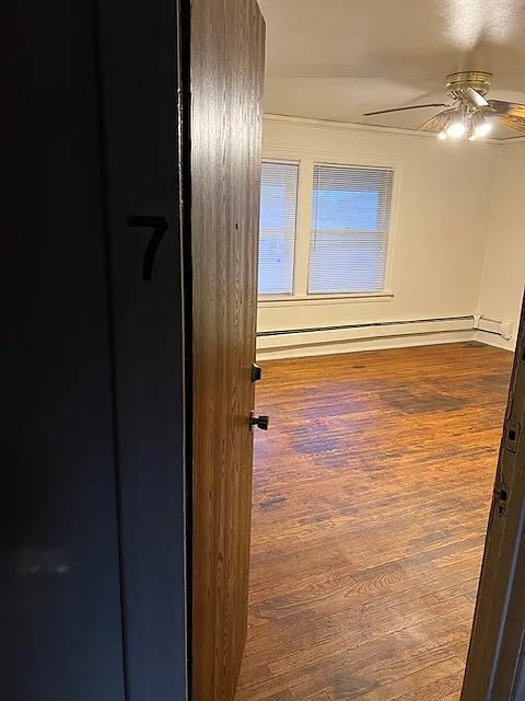 Building Photo - 203 Campus Ave #7