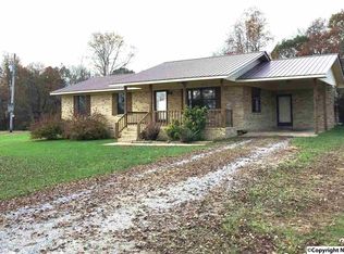 202 Mills Rd E, Fort Payne, AL 35967