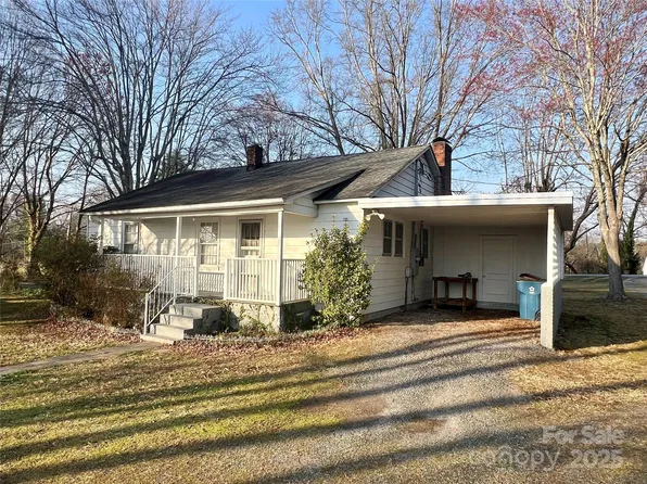 3672 S State Highway 127, Hickory, NC 28602