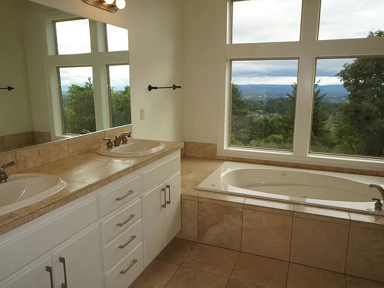 4139 NW Twilight Ter — Photo 23