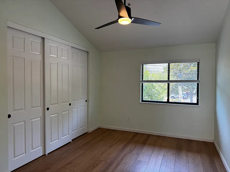 266 Bonita Ln — Photo 12