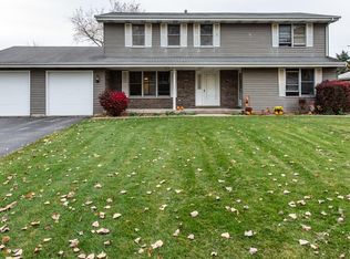 38268 N Manor Ave, Beach Park, IL