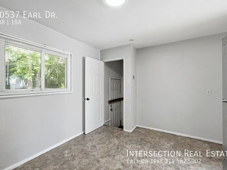 10537 Earl Dr — Photo 13