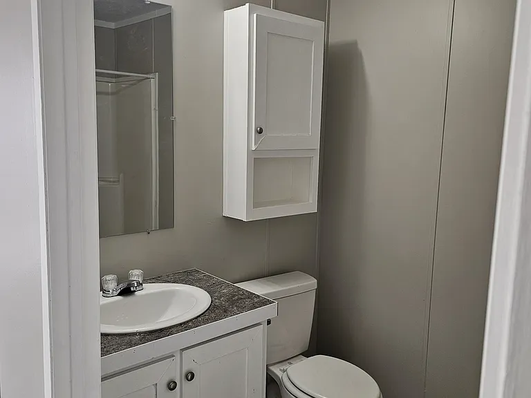 682 Walnut St — Photo 6
