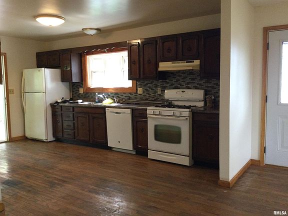 4th image of 306 Elm St